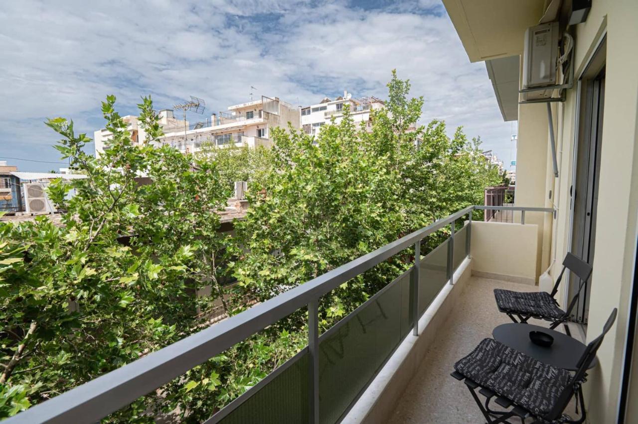 Kalamata Central Apartment Extérieur photo